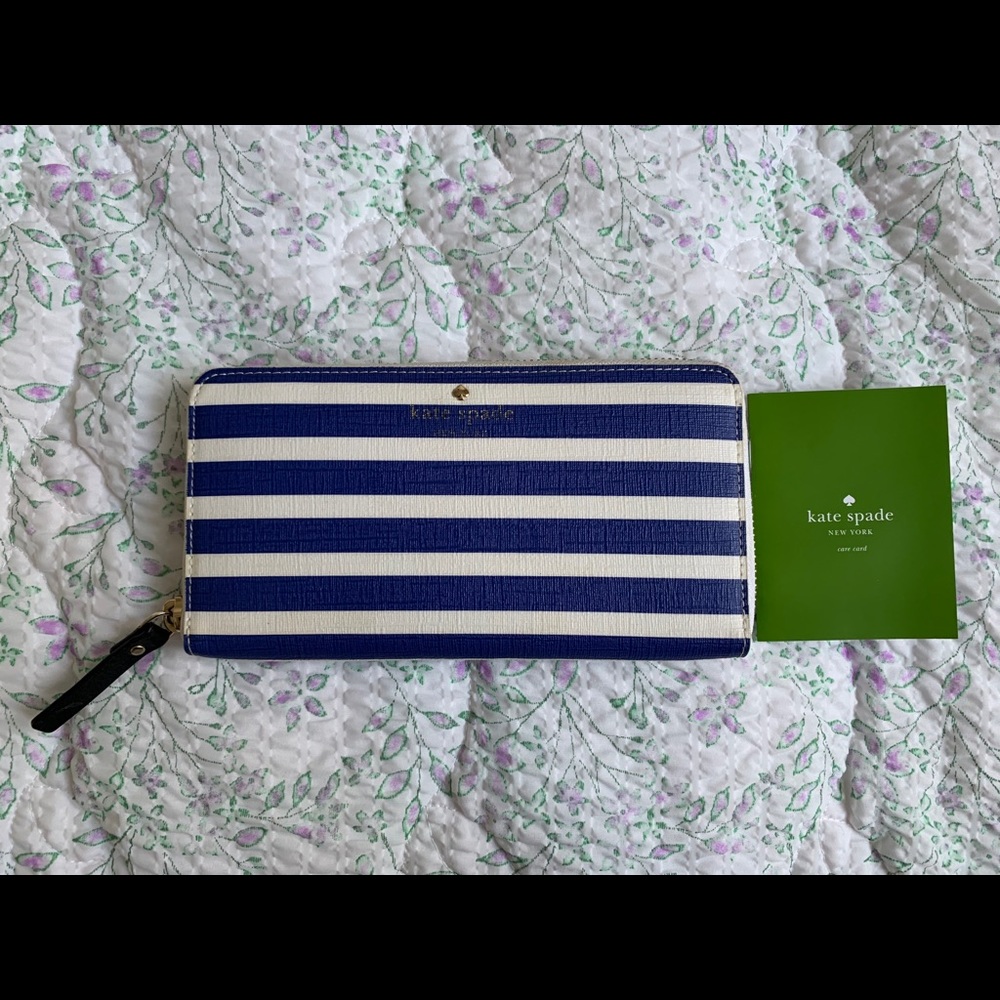 Kate Spade Fairmont Square Lacey Zip Around Wallet